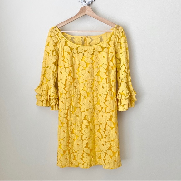 🍏 Yellow dress w/lace overlay & layered bell sleeves - Picture 1 of 8
